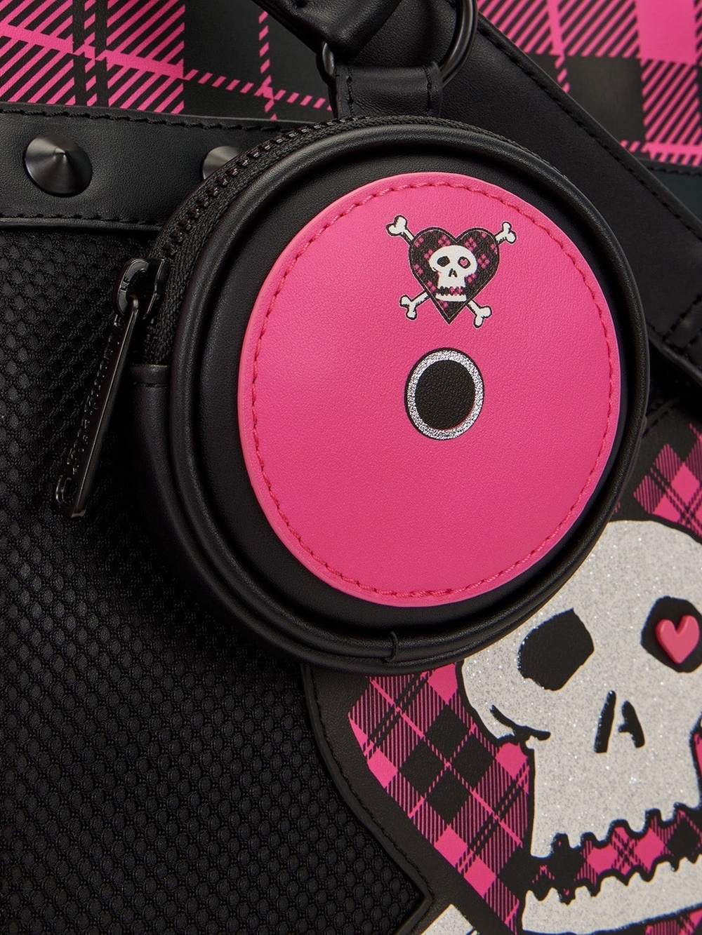 Avril Lavigne Loungefly Pink and Black Plaid Skull-Heart Tote - Picture 5 of 5